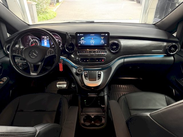 Mercedes-Benz Mercedes-Benz EQV 300 Long Avantgarde