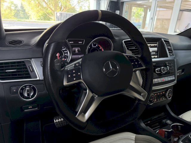 Mercedes-Benz Mercedes-Benz Classe M (W166) 63 AMG 7G-Tronic +