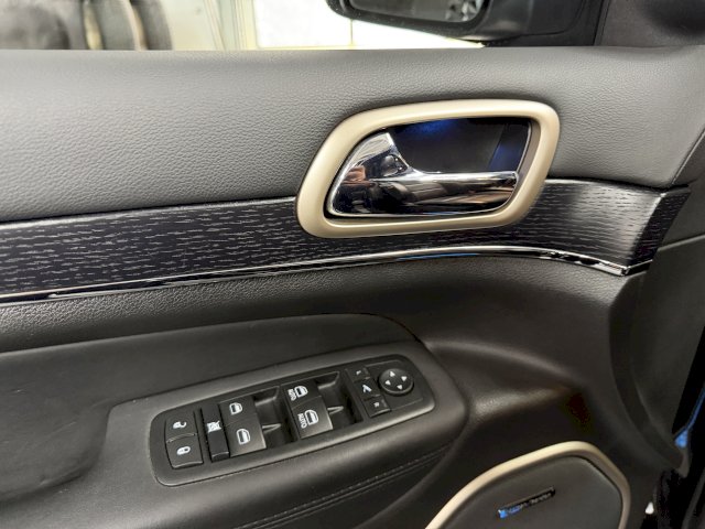 Jeep Jeep Grand Cherokee IV 3.0 V6 CRD 250ch Summit BVA8