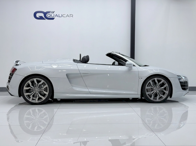 Audi Audi R8  5.2 V10 FSI 525ch R tronic 6