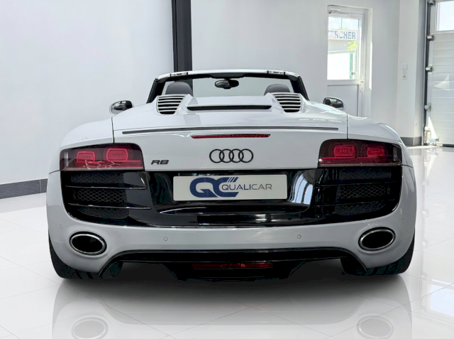 Audi Audi R8  5.2 V10 FSI 525ch R tronic 6