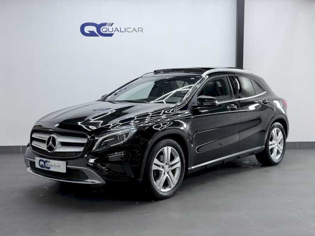 Mercedes-Benz Mercedes-Benz Classe GLA I (X156) 180 Sensation 7G-DCT