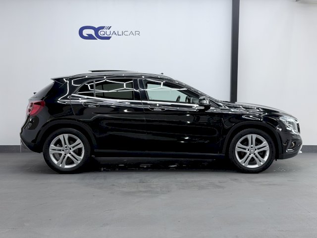 Mercedes-Benz Mercedes-Benz Classe GLA I (X156) 180 Sensation 7G-DCT