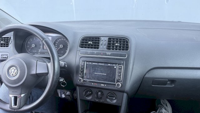 Volkswagen Volkswagen Polo V 1.4 85 Sportline 3p