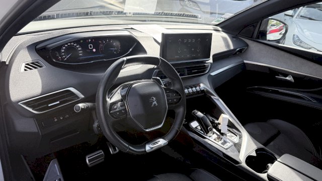 Peugeot Peugeot 3008 II 1.2 PureTech 130ch S&S GT Pack EAT8