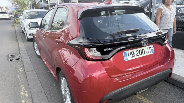 Toyota Toyota Yaris 130h Première 5p MC24