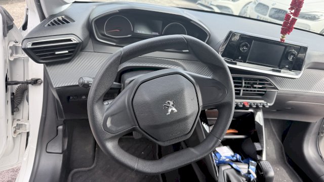 Peugeot Peugeot 208  1.2 PureTech 110ch Allure S&S 5p