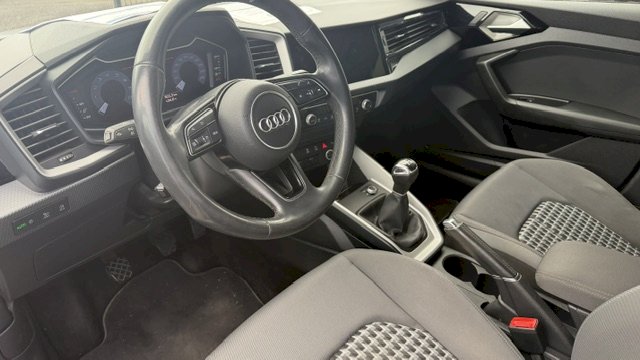 Audi Audi A1 SPORTBACK 30 TFSI 110ch Design
