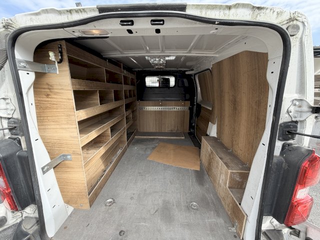 Citroen Citroën Jumpy Jumpy Fg M 1.5 BlueHDi 120ch S&S Driver
