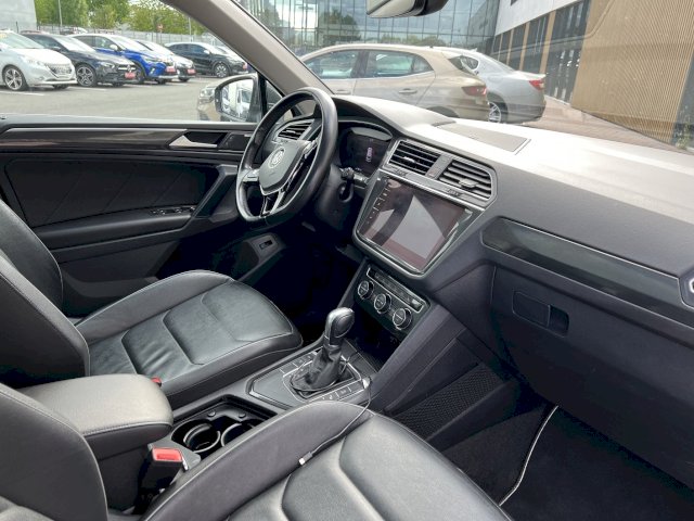 Volkswagen Volkswagen Tiguan 2.0 TDI 150 CV CRAT EXCLUSIVE DSG7 TOIT OUVRANT/CUIR