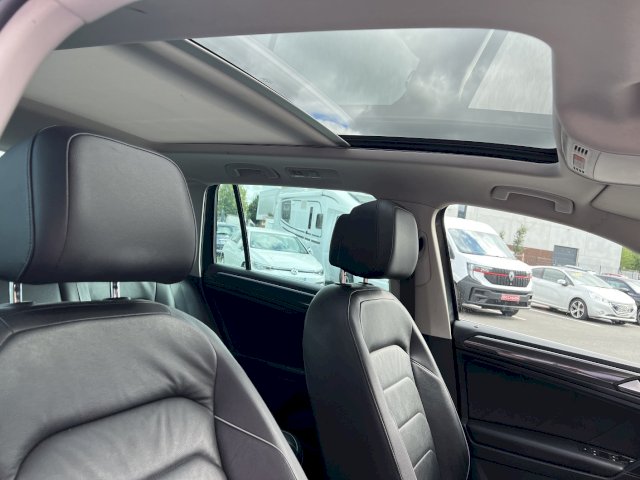 Volkswagen Volkswagen Tiguan 2.0 TDI 150 CV CRAT EXCLUSIVE DSG7 TOIT OUVRANT/CUIR