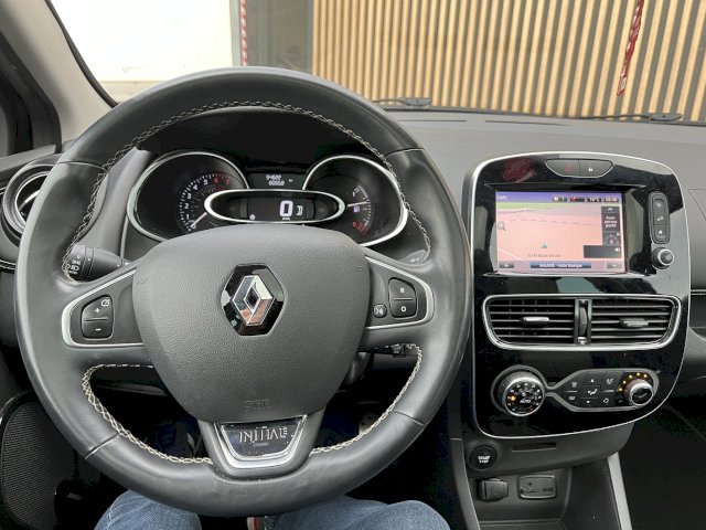 Renault Renault Clio IV (B98) 1.2 TCe 120ch energy Initiale Paris EDC 5p
