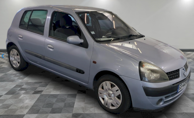 Renault Renault Clio II (B/C65) 1.4 16v 98ch Confort Authentique BVA 5p