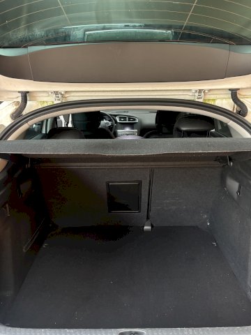 Citroen Citroën C4 II PureTech 130ch Shine S&S EAT6