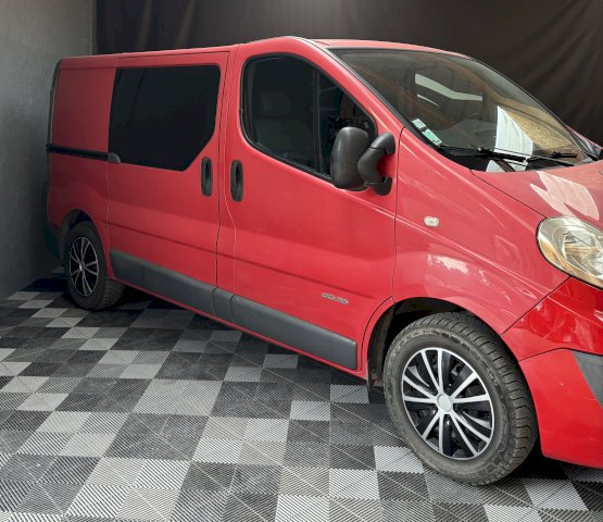 Renault Renault Trafic II 2.0 dCi115 L1H1 Authentique