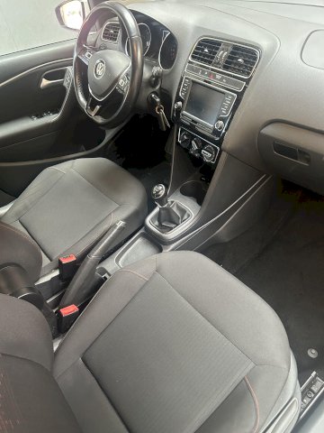 Volkswagen Volkswagen Polo V 1.2 TSI 90ch BMT Confortline 5p
