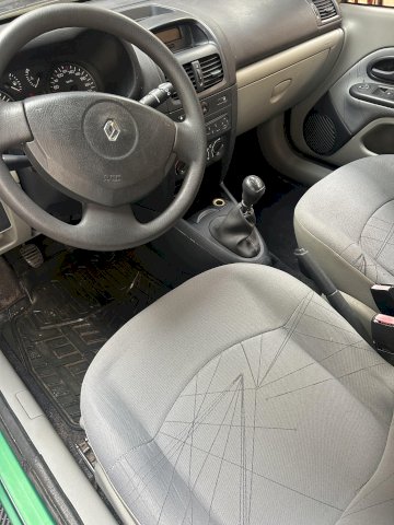 Renault Renault Clio II 1.2 16v 75ch Expression 3p