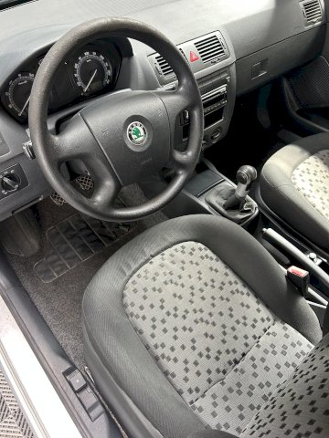Skoda Skoda Fabia  1.2 12v Pack Clim