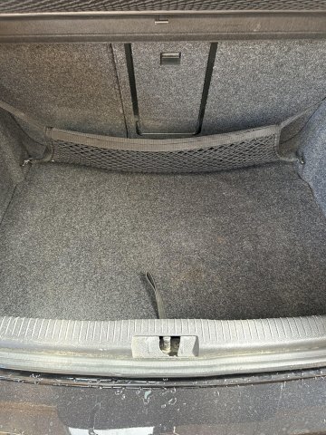 Volkswagen Volkswagen Golf VI 1.6 TDI 105 Confortline Business DSG7