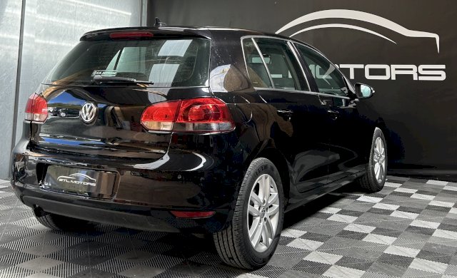 Volkswagen Volkswagen Golf VI 1.6 TDI 105 Confortline Business DSG7