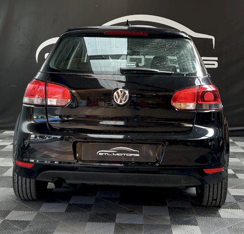 Volkswagen Volkswagen Golf VI 1.6 TDI 105 Confortline Business DSG7