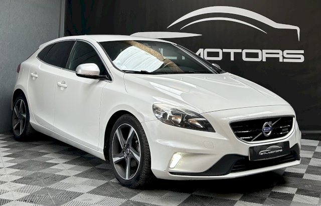 Volvo Volvo V40 II D2 115ch R-Design Start&Stop
