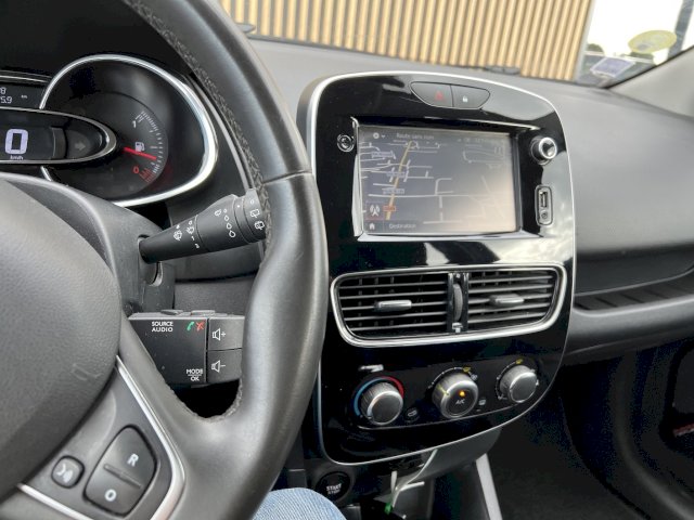 Renault Renault Clio IV (B98) 1.5 dCi 75ch energy Zen 5p