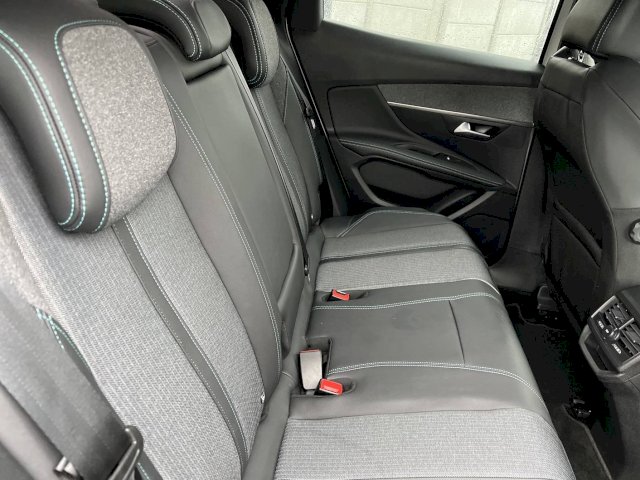 Peugeot Peugeot 3008 Plug-in Hybrid 225ch Allure Pack e-EAT8