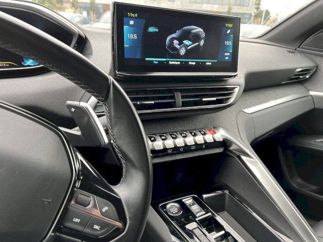 Peugeot Peugeot 3008 Plug-in Hybrid 225ch Allure Pack e-EAT8