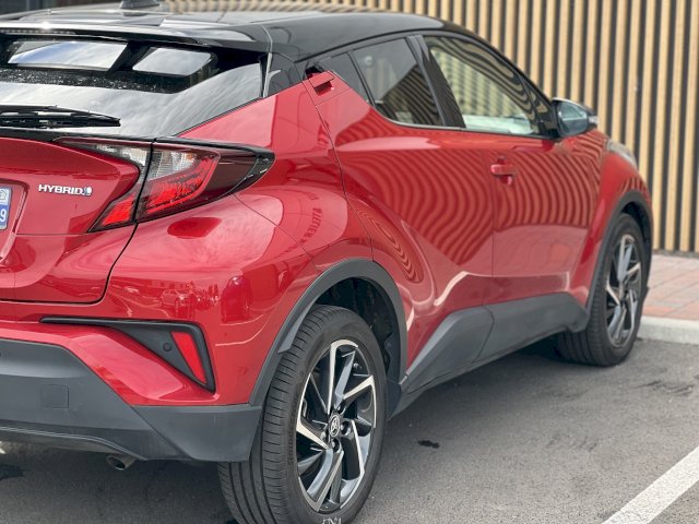 Toyota Toyota C-Hr 1.8 Hybride 122ch Design Ultimate E-CVT