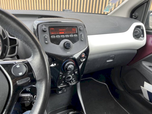 Peugeot Peugeot 108 1.0 VTI 69 CV - MOTEUR A CHAINE TOYOTA
