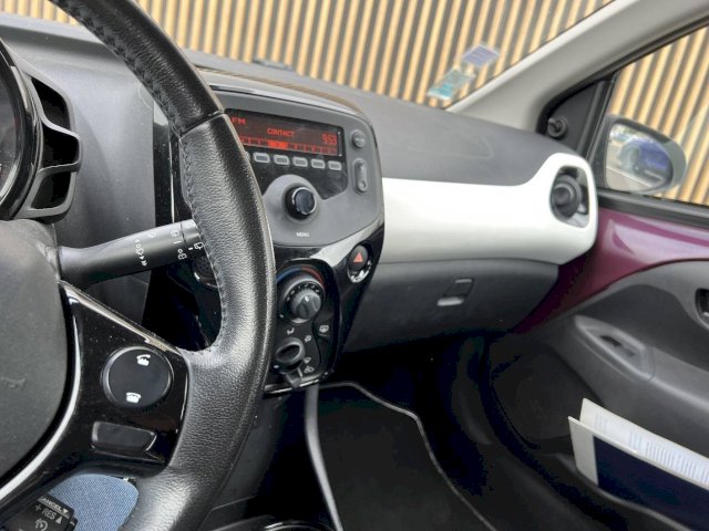 Peugeot Peugeot 108 1.0 VTI 69 CV - MOTEUR A CHAINE TOYOTA