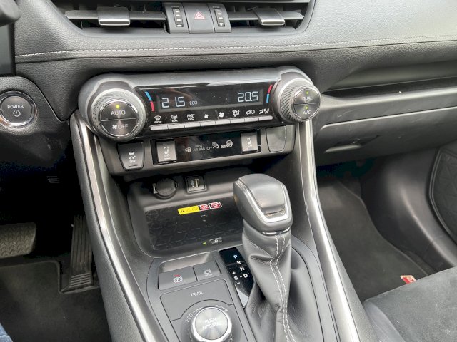 Toyota Toyota RAV4  Hybride 2.5 222 ch AWD-i GR SPORT