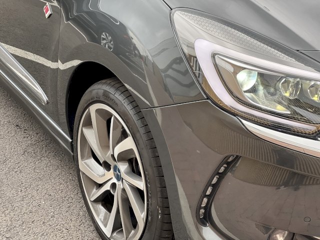Citroen Citroën DS3 1.6 THP 165 CV PERFORMANCE LINE- MOTEUR A CHAINE