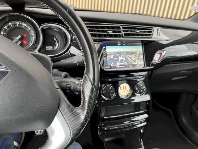 Citroen Citroën DS3 1.6 THP 165 CV PERFORMANCE LINE- MOTEUR A CHAINE
