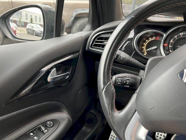 Citroen Citroën DS3 1.6 THP 165 CV PERFORMANCE LINE- MOTEUR A CHAINE