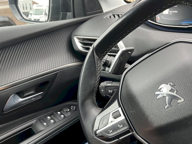 Peugeot Peugeot 5008 1.2 130 CV ALLURE EAT8 - 7places- 