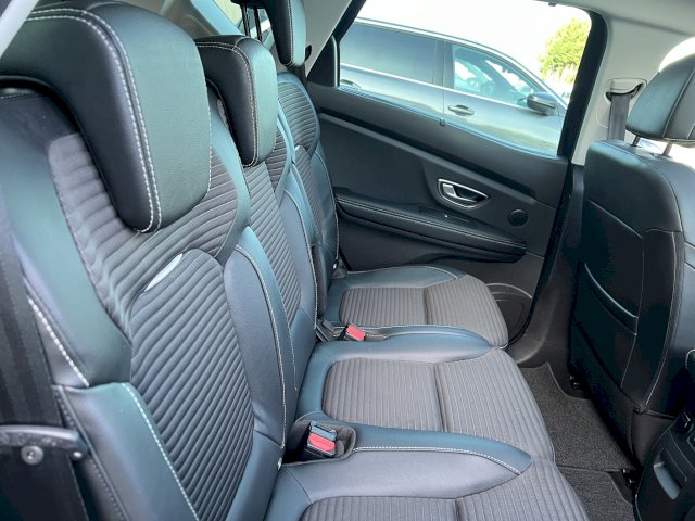 Renault Renault Scenic 1.3 TCe 140ch FAP Black Edition EDC