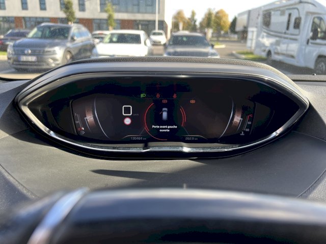 Peugeot Peugeot 3008 1.2 130 CV ALLURE