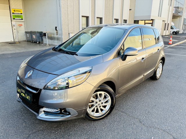 Renault Renault Megane III (D95) 1.5 dCi 110ch FAP Dynamique EDC eco²