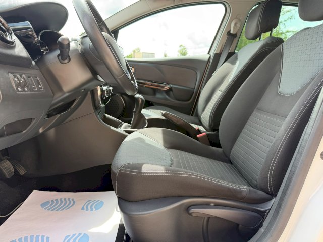 Renault Renault Clio IV (B98) 1.5 dCi 90ch Intens eco² 