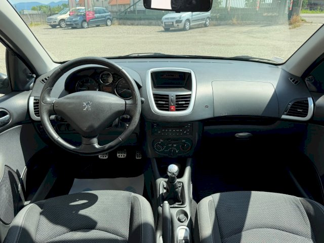 Peugeot 206+ 1.4 Basis 5p