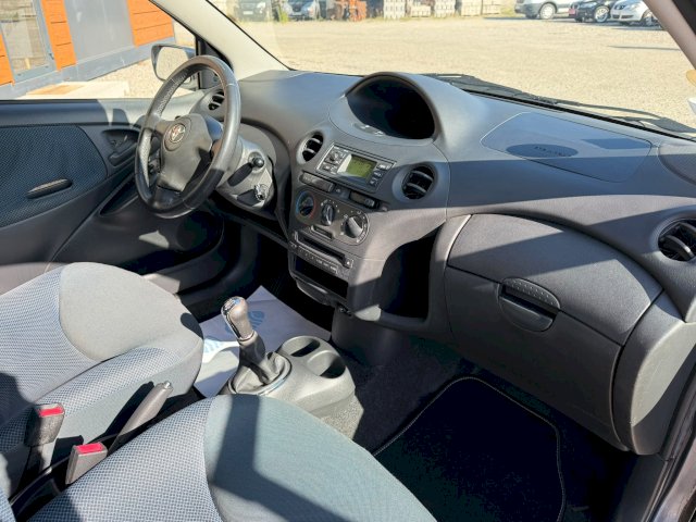 Toyota Toyota Yaris  65 VVT-i Les Bleus 5p