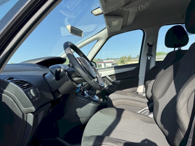 Citroen Citroën C4 Picasso  1.6 HDI 110ch FAP Attraction