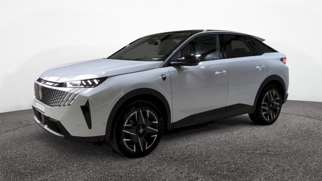 Peugeot 3008 HYBRID 145 BVA E-DCS6 GT SUREQUIPE (FOCAL, VISION 360, TOIT PANO)