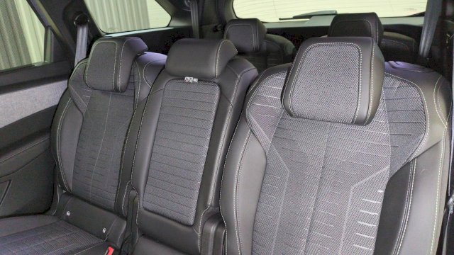 Peugeot 5008 HYBRID 145 BVA E-DCS6 7PL GT