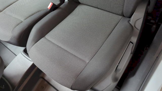 Peugeot PARTNER FOURGON XL DIESEL 130 CH AUTOMATIQUE 3PL SUREQUIPE