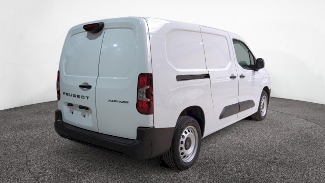 Peugeot PARTNER FOURGON XL DIESEL 130 CH AUTOMATIQUE 3PL SUREQUIPE
