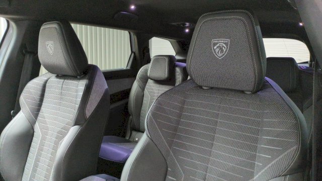 Peugeot 5008 HYBRID 145 BVA E-DCS6 7PL GT