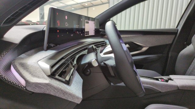 Peugeot 5008 HYBRID 145 BVA E-DCS6 7PL GT